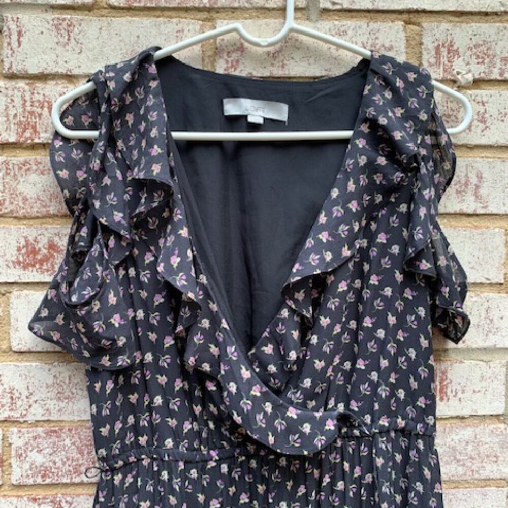 LOFT floral ruffle faux wrap cold shoulder ruffle midi dress size medium - Picture 4 of 14